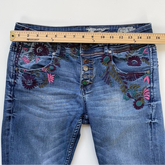 Desigual Women's Embroidered Floral Mid Rise Slim Straight Jeans Size 26/8 - Picture 11 of 13